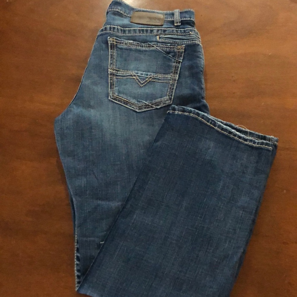 Men’s BKE jeans. Tyler straight fit. Like new.